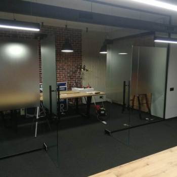 заказать декоративные планки в зале